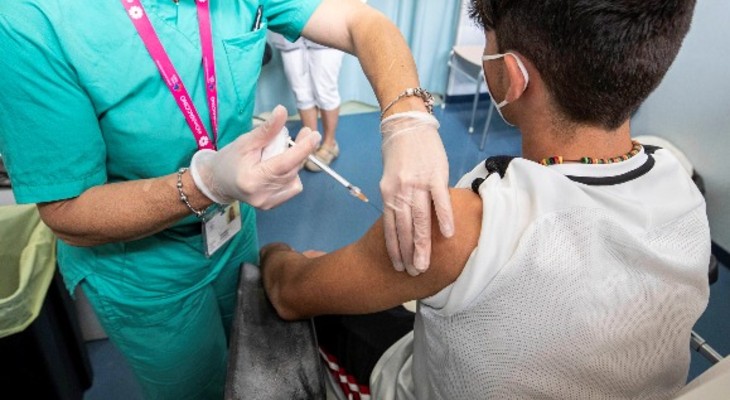 Córdoba habilitó la inscripción para vacunar a adolescentes