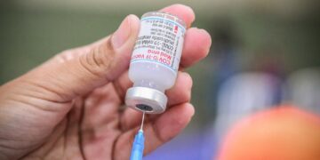 Expectativa por el anuncio de la donación de dosis