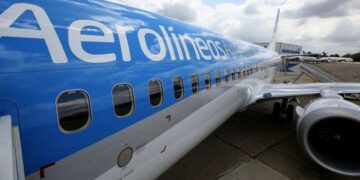 Parte un nuevo vuelo a Beijing para traer más dosis de Sinopharm