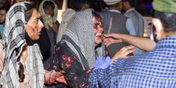 Matanza en el aeropuerto de Kabul por dos ataques suicidas
