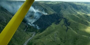 El calor y el viento mantienen el riesgo extremo