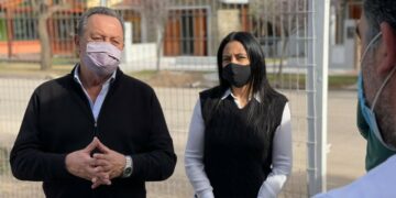 Santos: El kirchnerismo se lleva toda nuestra riqueza y vuelven migajas