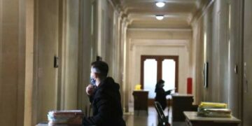 Reclaman por las condiciones laborales de peritos judiciales