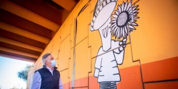 Un mural rinde homenaje al humorista Carlos Negro” Ortíz