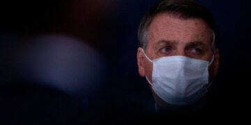 En caída, Bolsonaro pierde el apoyo evangélico