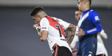 River volvió al triunfo tras vencer a Vélez en el Monumental