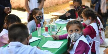 De manera excepcional, implementan presencialidad plena