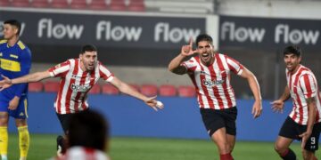 Estudiantes venció a Boca y estiró su mala racha en el torneo
