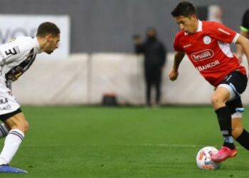 Belgrano y Estudiantes no se sacaron ventaja en Caseros