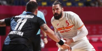 Los Gladiadores cayeron ante España