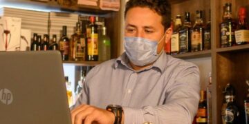 Más de 300 negocios de la ciudad consiguieron su habilitación online