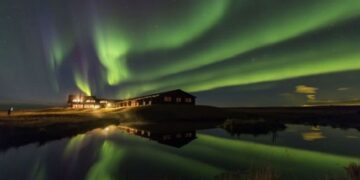 Ofrecen mes de estadía gratis en hotel de Islandia por fotografiar la aurora boreal