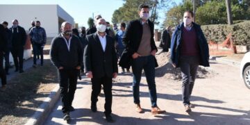 Más de 30 intendentes del PJ saltan el charco hacia el Frente de Todos