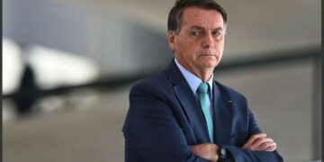 Bolsonaro insiste en su deriva autoritaria