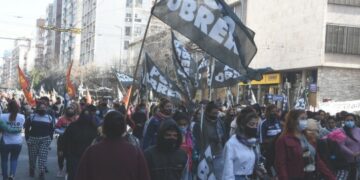 Se movilizaron para reclamar recursos para la educación