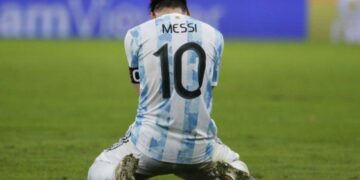 Le hizo un retrato perfecto de Messi con su cortadora de pelo
