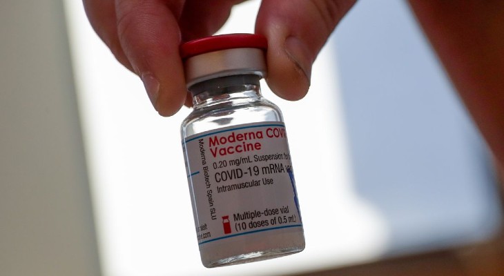 Córdoba recibirá más de 125.000 dosis de Moderna para combinar vacunas