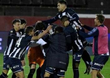 Talleres venció por penales a Estudiantes y avanzó a los cuartos