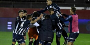 Talleres venció por penales a Estudiantes y avanzó a los cuartos