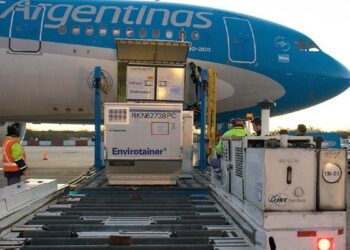 Más de 2,3 millones de dosis de vacunas llegarán esta semana al país