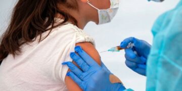 Llega al país un nuevo cargamento con 768.000 dosis de Sinopharm