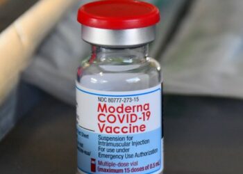 Arriban más vacunas de Moderna y Sinopharm