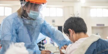 Ya se inmuniza sin turno a niños y adolescentes con comorbilidades