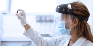Los especialistas ponen el foco en la variante Mu del coronavirus