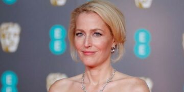 Luego de 24 años, Gillian Anderson volvió a ganar un Emmy
