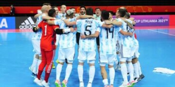 Argentina venció a Brasil y se metió en la final