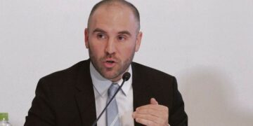 Guzmán cruzó a CFK y asegura que no aplicó ningún ajuste