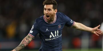 Messi marcó su primer gol en el PSG para el triunfo ante el City
