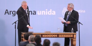 Perczyk estima que un millón de alumnos dejó de ir a la escuela