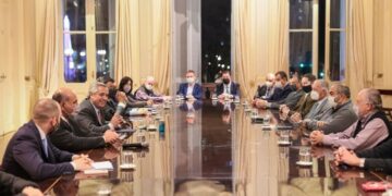 El salario mínimo aumentará en tres tramos y llegará a $ 33.000 en febrero