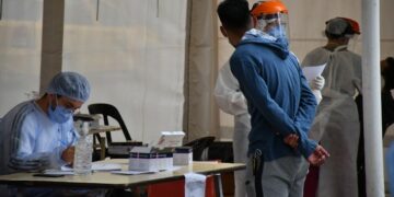 Se notificaron 924 contagios  y 17 decesos por Covid en la provincia