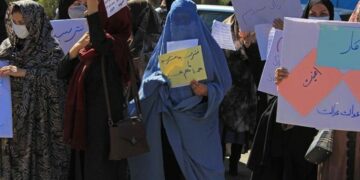 Piden una coalición global ante los talibán