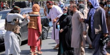 Denuncian que los talibán violan los DD.HH.
