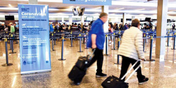 Sigue vigente el aislamiento para quienes viajaron al exterior