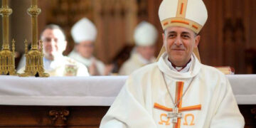 Dura carta de un arzobispo cercano a francisco al Presidente