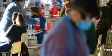 Alertan que no se puede descartar una tercera ola de coronavirus
