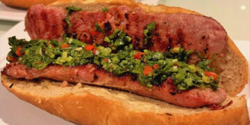 El choripán se consagró como uno de los mejores 5 sándwiches del mundo