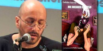 Asomarse detrás del decorado