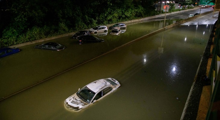 Confirman ocho muertos en las inundaciones de Estados Unidos Confirman ocho muertos en las inundaciones de Estados Unidos