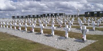 Identifican nuevos restos de ex-combatientes de Malvinas