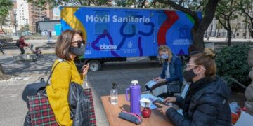 Llegó a Plaza de la Intendencia el móvil de castración