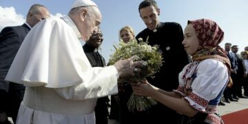 En Bratislava, el papa pidió una Europa libre de ideologías