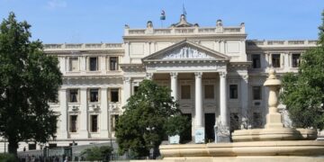 Flexibilizan las exigencias para los judiciales que no se vacunen