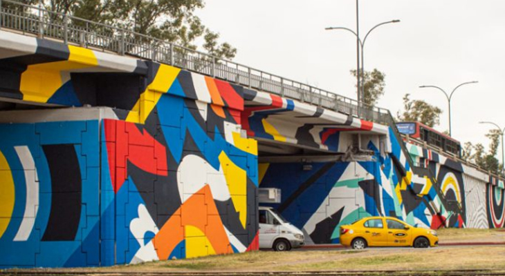 El arte urbano vuelve a darle vida a los puentes de la ciudad