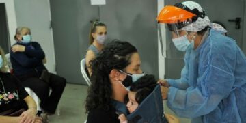 La provincia superó el 50% de su población inmunizada