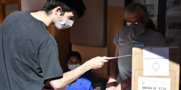 La Cámara Electoral afirmó que ya votó el 67% del padrón en el país